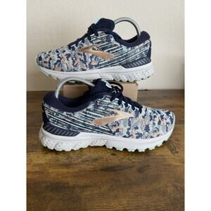 Brooks Adrenaline GTS 19 Running Shoe, Women 9 B, Knit Multicolor Camo 1202841